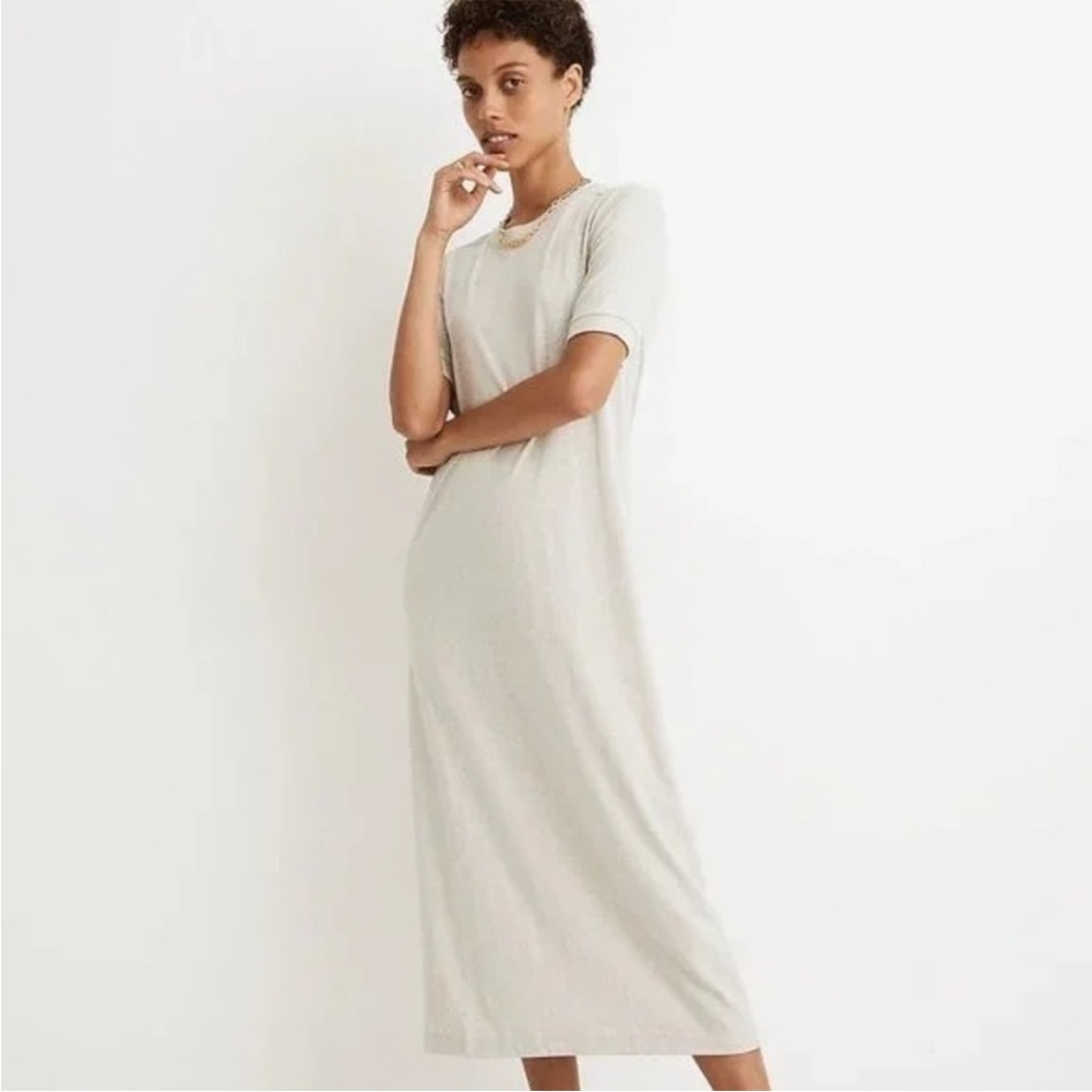 Elegant Cream Maxi Dress